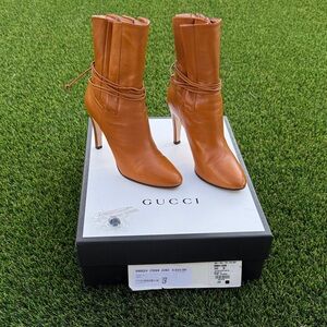 Gucci Women's Brown Leather Heeled Boots